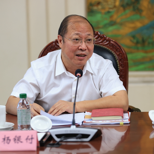 1M6A0105_杨银付_600.jpg