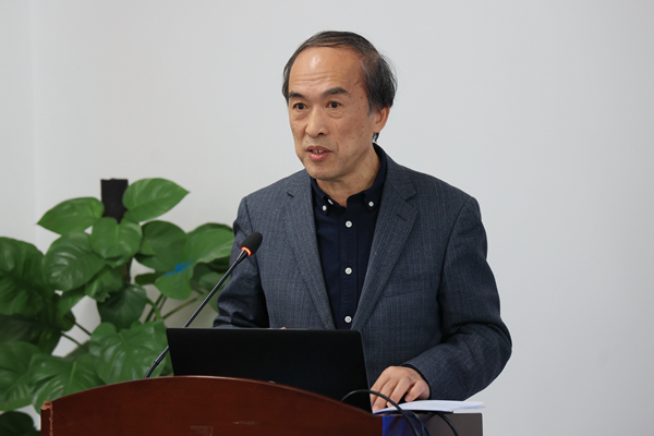 中国教育学会副秘书长高书国_600.jpg