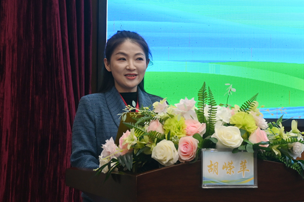 ͼ壺ݸжǻӢСѧʦƻ_600.jpg