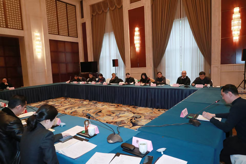 4.校长办学治校能力提升项目座谈会_800.jpg