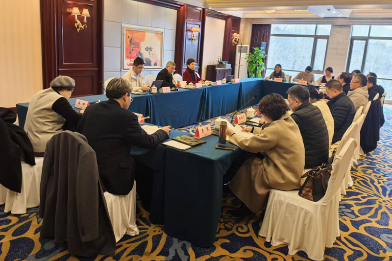6.区域课程教学改革实验项目座谈会_副本_800.jpg