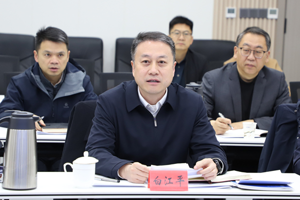 1白江平_600.jpg