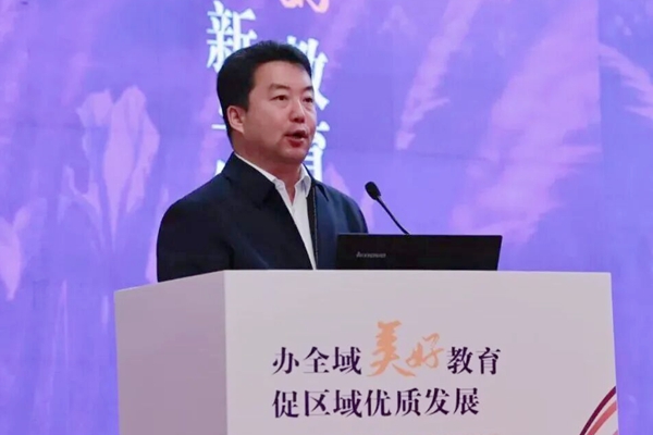 1761532675987509.jpg 03 杨树伟_600.jpg