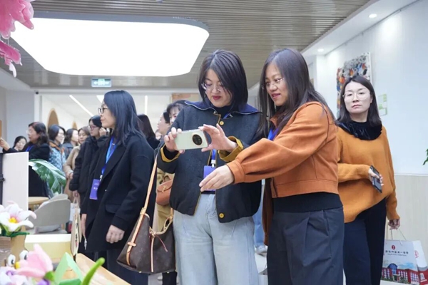 1761532762179495.jpg 10 观摩1_600.jpg