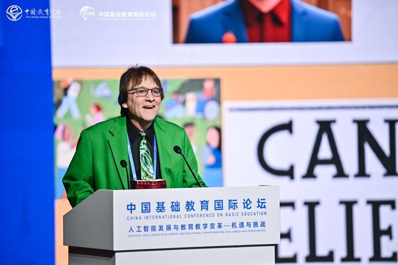 1765765757653430.jpg 柯蒂斯·J·邦克(Curtis J. Bonk).jpg