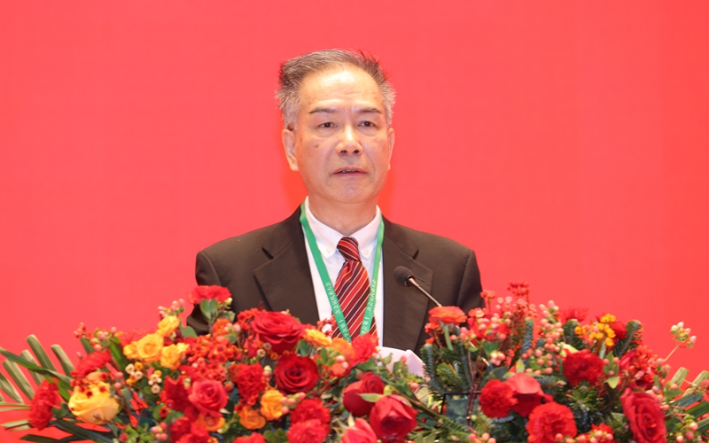 1774270101996419.jpg 4.张路常务副会长代表学会第十一届理事会作工作报告_副本.jpg